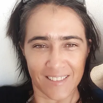Mayalen Zubia